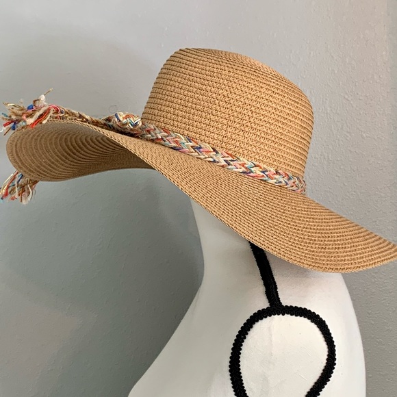 Elegant Sunhat! NWT!!! - Picture 2 of 5